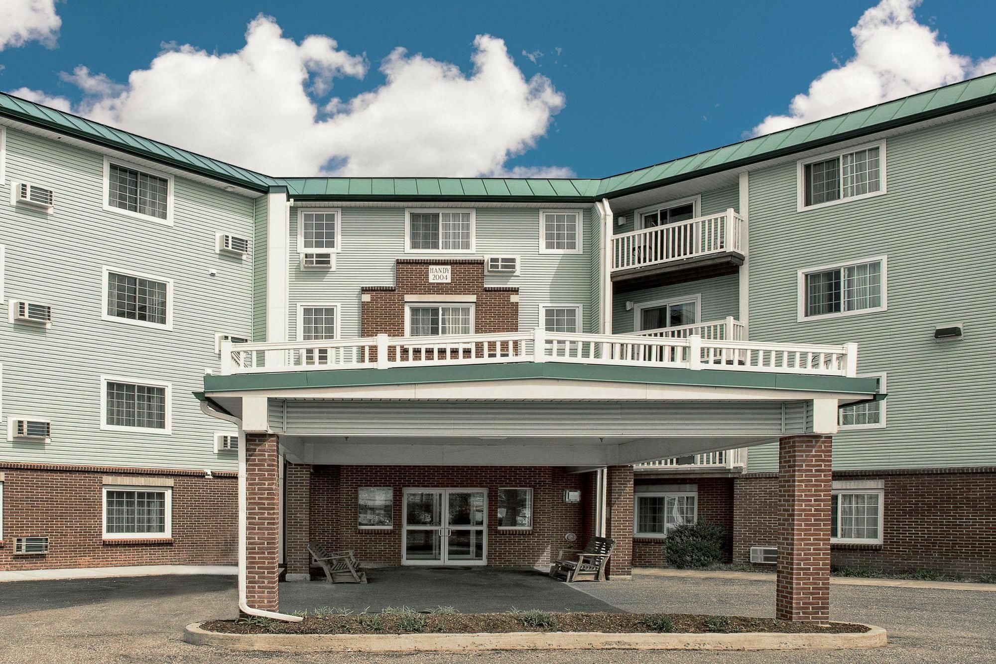 Hotel Baymont By Wyndham Essex Burlington Area Exteriér fotografie